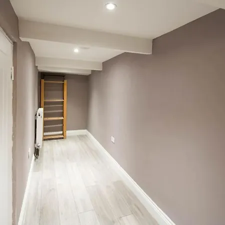 Family-friendly Garden Retreat London