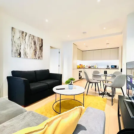 Apartment Lovely 2bedroom At O2 01 *