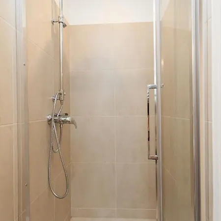 Luxury Ensuit Soho-55 Apartment *