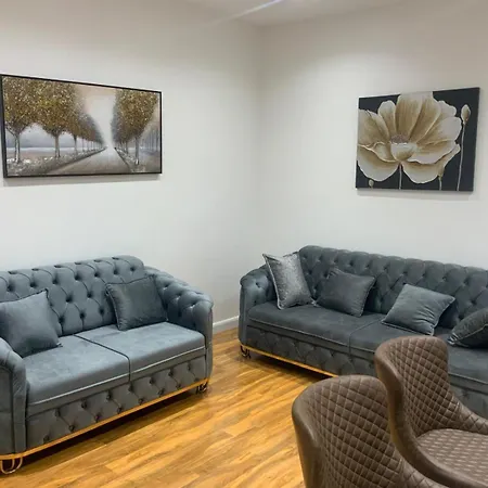 2 Bedroom * Barking (Greater London)
