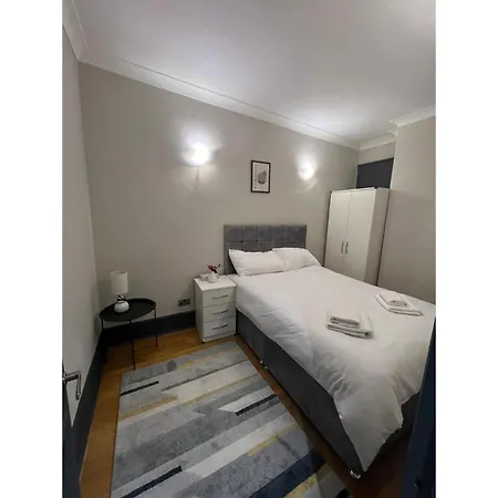 Apartment Fabulous 3 Bed Flat Near Edgware Road Station *