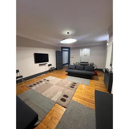 Fabulous 3 Bed Flat Near Edgware Road Station Apartment London