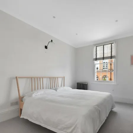 Centrally Located Stunning 3bed 2bath Se1 Holiday home