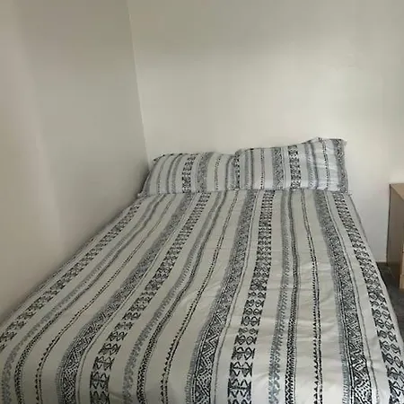 Apartment Spacious Two Bedrooms