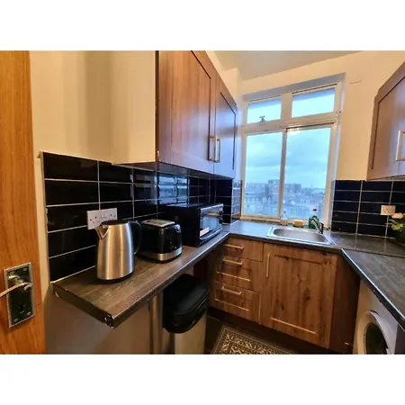Stylish 1 Bed Flat In The Heart Of Marble Arch Λονδίνο