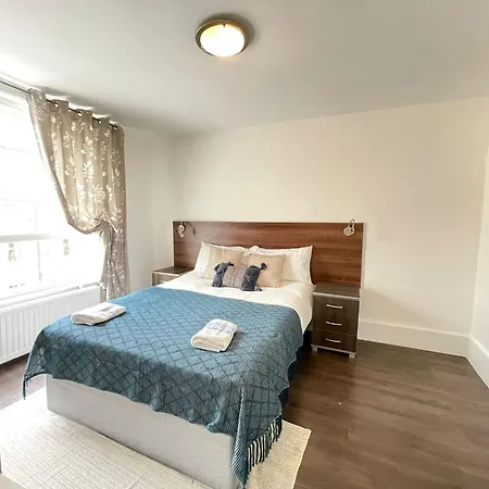 Apartment Captivating 1-bed In *