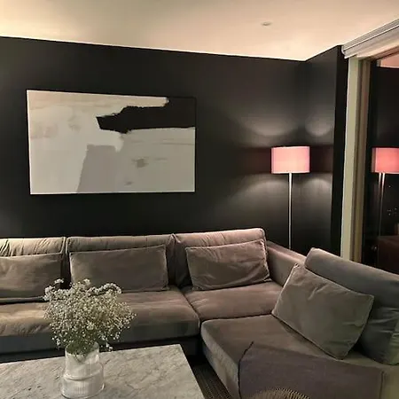 Luxury 2 Bed 2 Bath Cntrl London