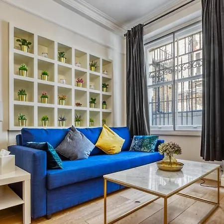 Apartment 2bed 2bath Earls Court London