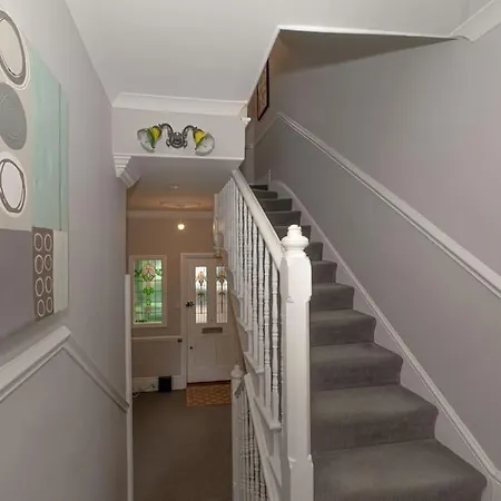 #chic 6-bedroom London Retreat# Holiday home Plumstead (Greater London)