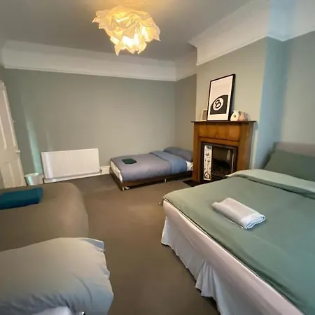 #chic 6-bedroom London Retreat# * Plumstead (Greater London)