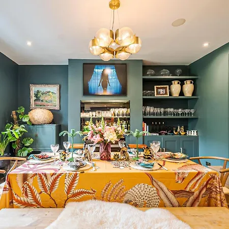 Heaver House - Stunning, Large 5br Nr Tube And Tooting Common