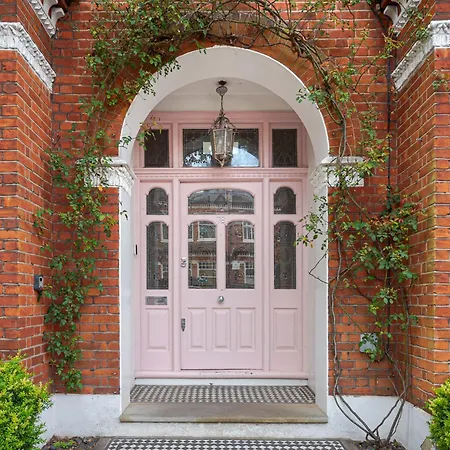Heaver House - Stunning, Large 5br Nr Tube And Tooting Common Villa