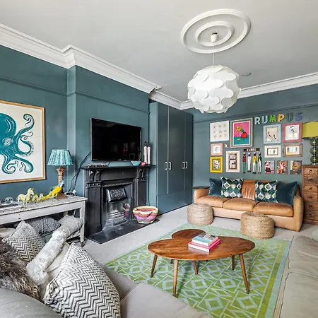 Heaver House - Stunning, Large 5br Nr Tube And Tooting Common
