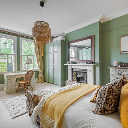 Heaver House - Stunning, Large 5br Nr Tube And Tooting Common * London