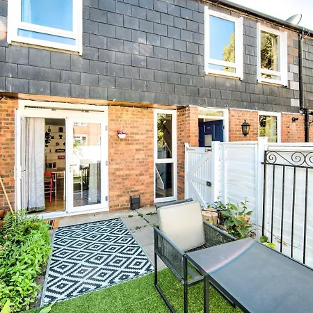 Guestready - Modern Urban Retreat In Newington * London