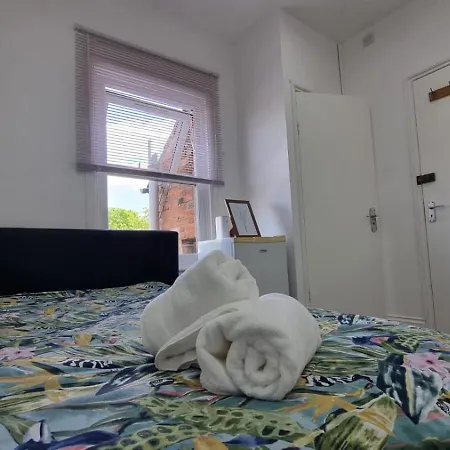 Apartment Studio For 2 Person Next To Woodgreen London