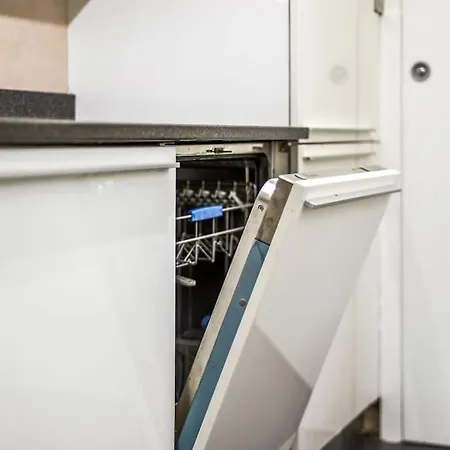 Chic 2 Bedroom Flat In Marble Arch Apartment *