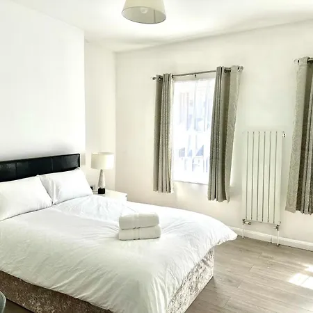 Westferry Guest house
