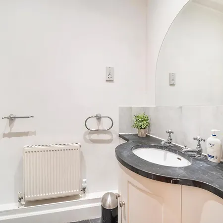 Apartment Luxury Trafalgar Square Embankment Collection