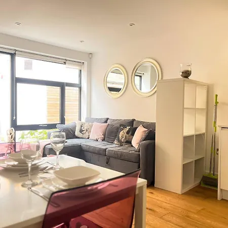 Omega Terrace, Luxury Modern Interior, Located Close To Alexandra Palace
