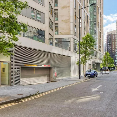 Apartment Luxurious 1 Bed - View London