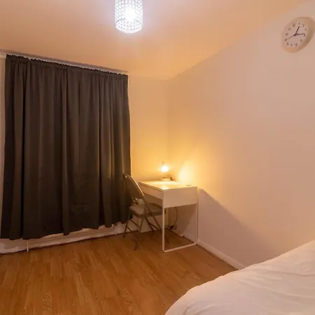 Apartment Wembley Serviced By Solara - Free Parking - By Wembley Stadium - Private Garden