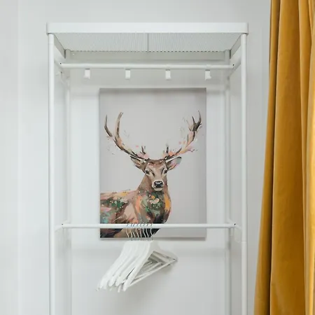 Private Double Shared Bathroom Near Centre *