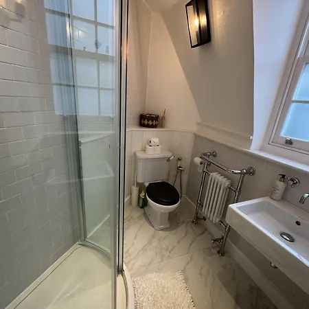 Centrally Located Stunning 3bed 2bath Se1 Holiday home
