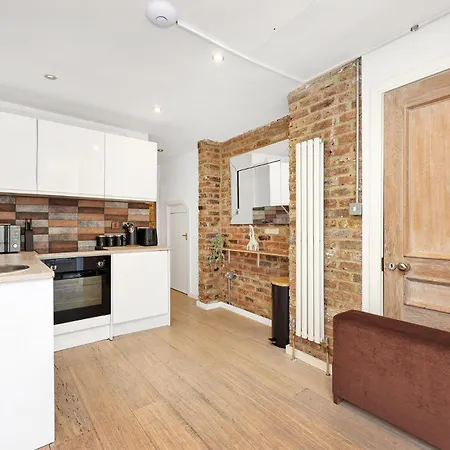 One Bedroom Short Term & Flexible Renting Hoxton With Free Wifi London