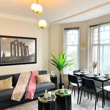K Luxury Mansion Hyde Park London