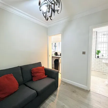 K Luxury Mansion Hyde Park Apartment *
