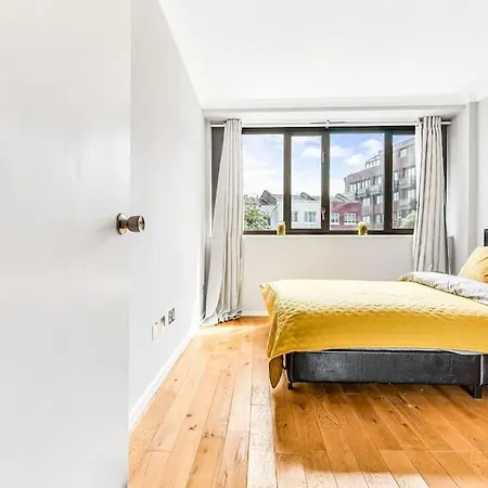 Appartement Luxstay Earls Court - Sleeps Up To 7 Londen