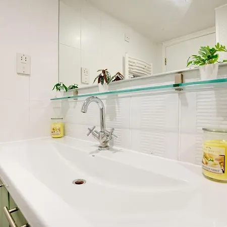 Luxstay Earls Court - Sleeps Up To 7 Appartement Londen