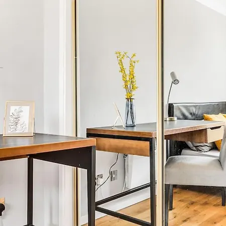 Luxstay Earls Court - Sleeps Up To 7 Londen