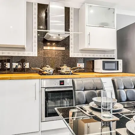 Luxstay Earls Court - Sleeps Up To 7 *