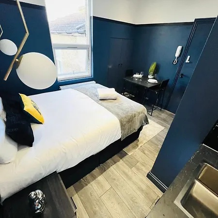 61 Studio, Ideal For Tourists High Recommend!!! Guest house *