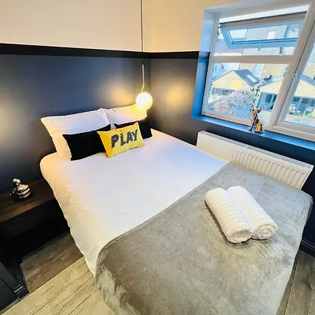 Guest house 61 Studio, Ideal For Tourists High Recommend!!!