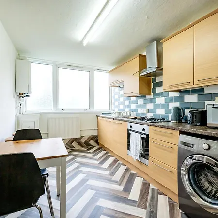 3 Bed Flat Near Paddington