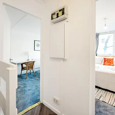 Apartment 3 Bed Flat Near Paddington London