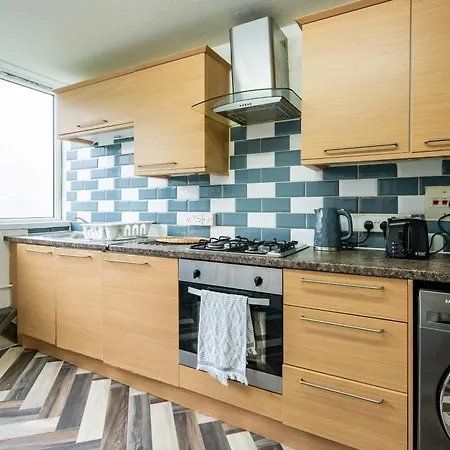 Apartment 3 Bed Flat Near Paddington London