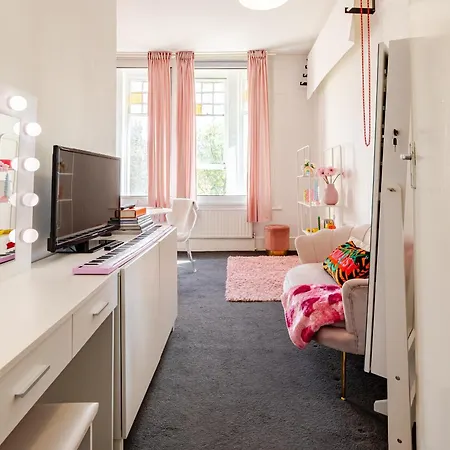 Barbies Dream Flat Apartment