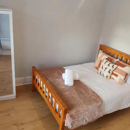 Homestay Cko Property Enfield
