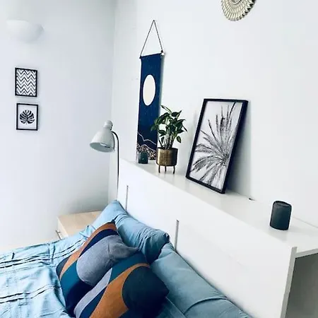Stylish & Private Bathroom In Apartment