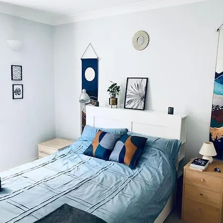 Apartment Stylish & Private Bathroom In