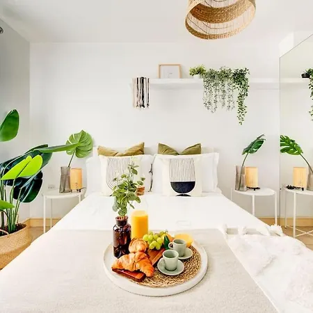 Tower Bridge Apartment *