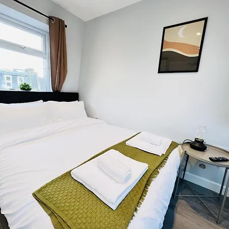 Battersea By Sleepy Apartamento Londres