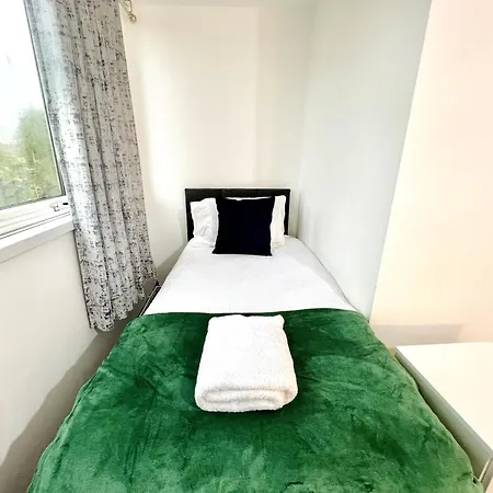 K Paddington 3 Bedroom Renovated Recently