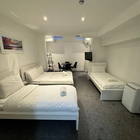 The Chapter - Hyde Park Hotel London