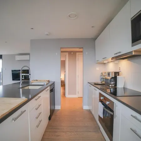 A Superb In South Kensington's *
