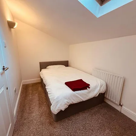 Town House In Surbiton/kingston Holiday home